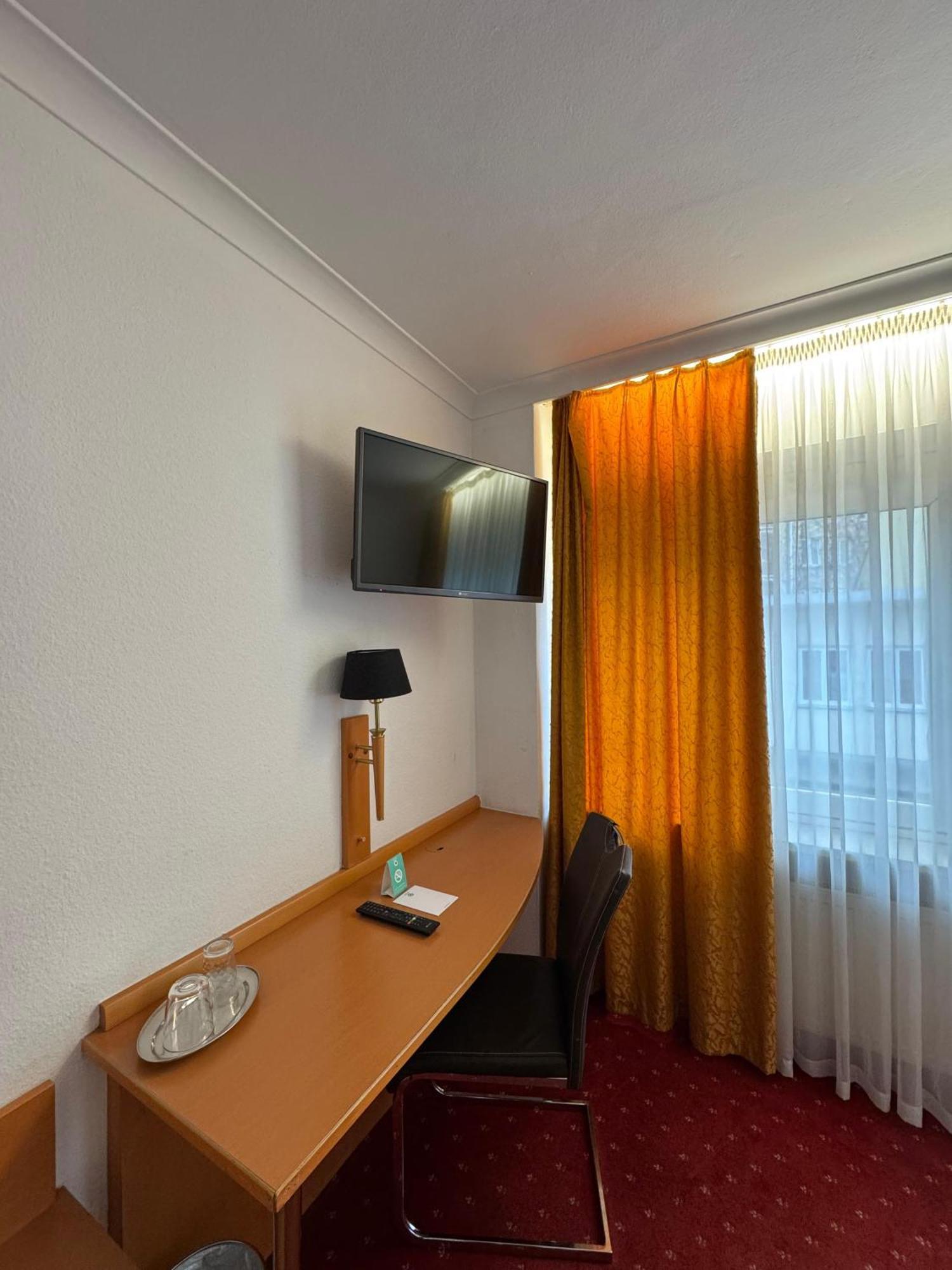 Centro Mondial City, Trademark Collection By Wyndham 3* Munich